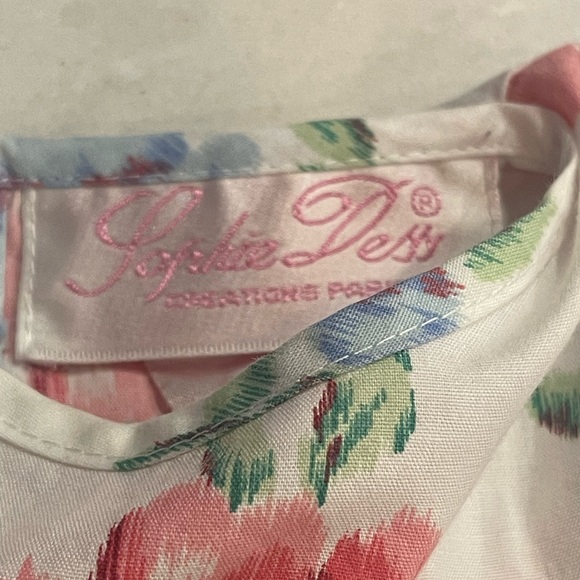 Sophie Dess one piece with snaps in legs - Picture 3 of 5